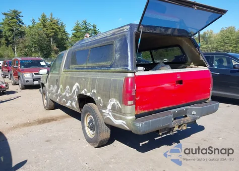 2000 Chevrolet C2500 из США, поврежденный, VIN 1GCGC24J4YR220382